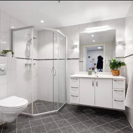 Spacious With Amazing Views * ساندنيس